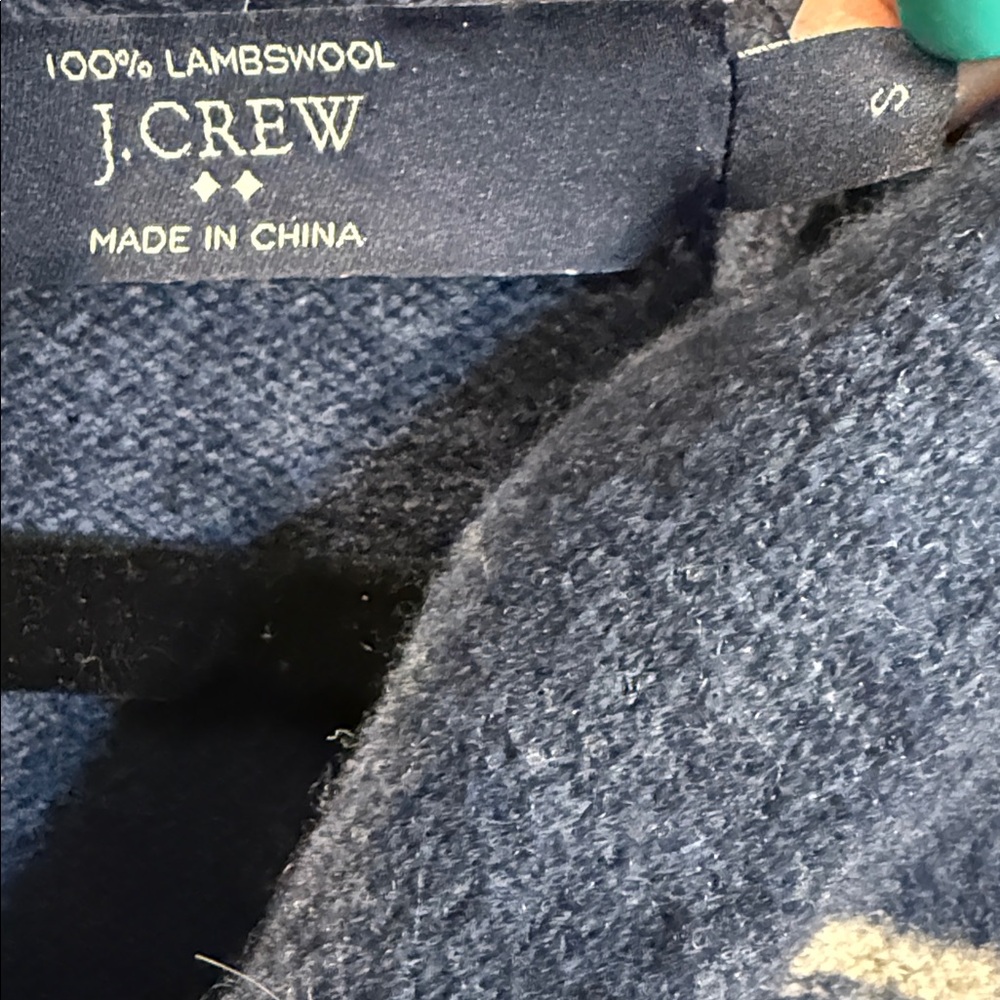 J. Crew 100% Lambswool Cardigan small - Picture 2 of 4